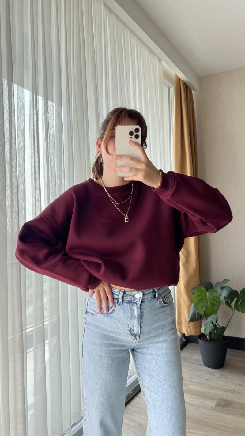 Bordeaux Oversized Sweatshirt ( مقطن من الداخل ) - Image 2