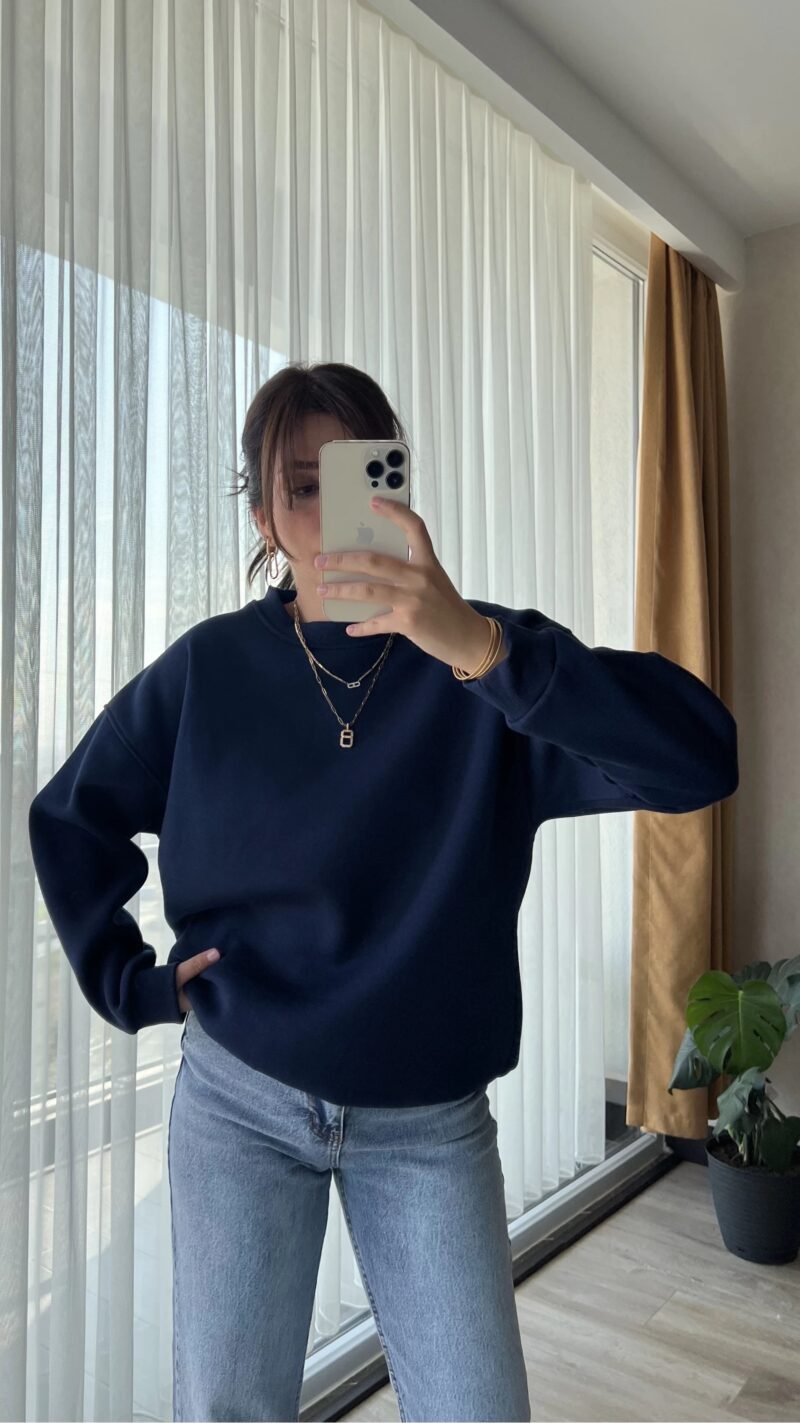 Navy Oversized Sweatshirt ( مقطن من الداخل ) - Image 2