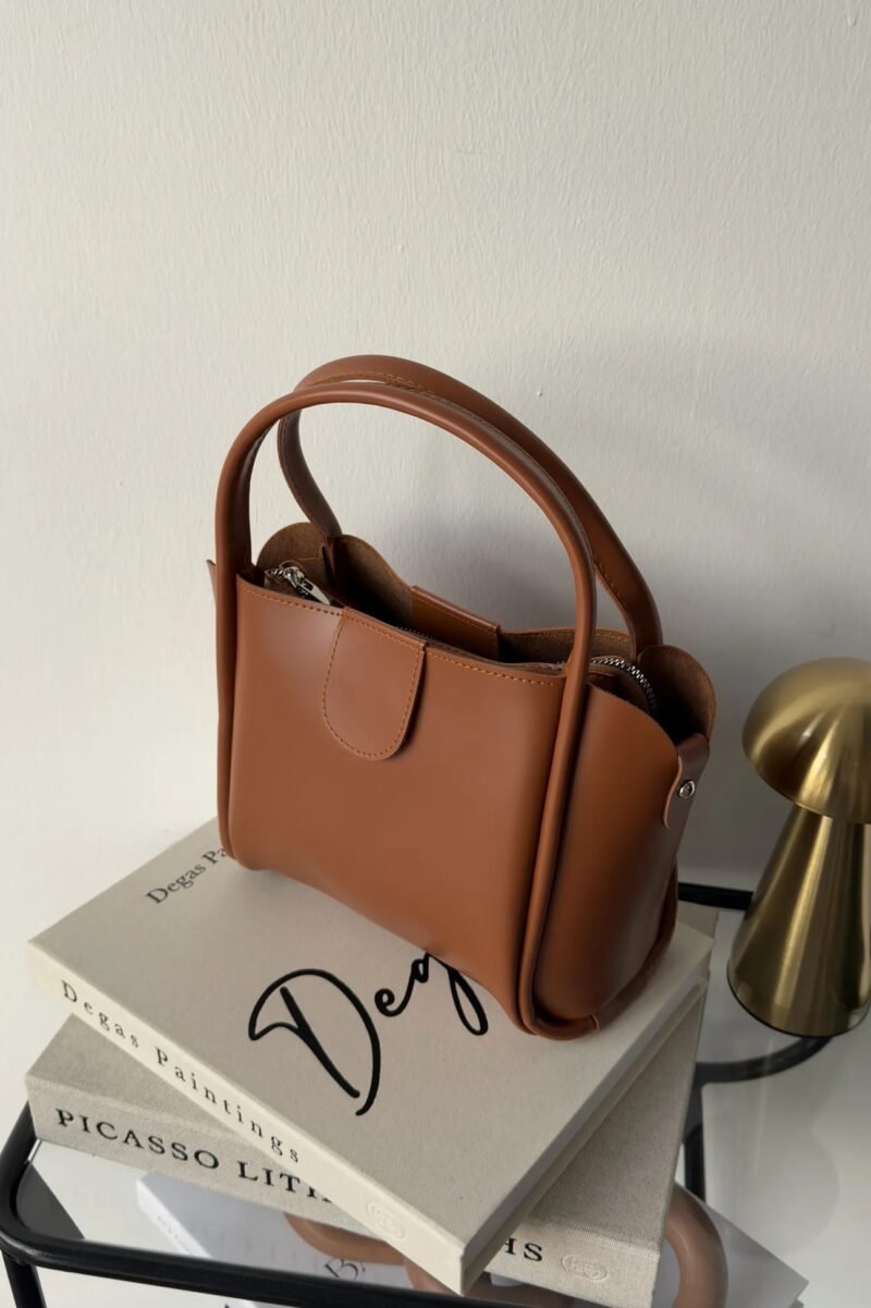 BECA CAMEL + PURSE - Image 5